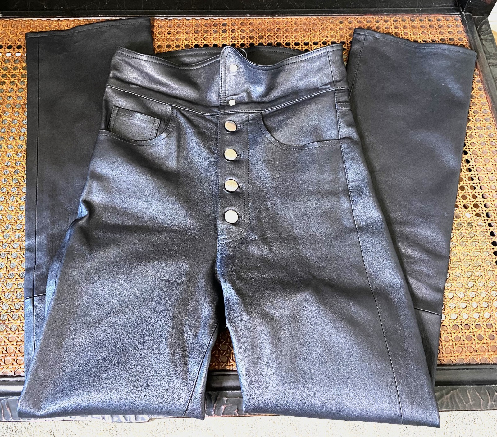 AMIRI BLACK NAPPA LEATHER STRETCH STRAIGHT LEG PANTS SIZE: 2 (XS)