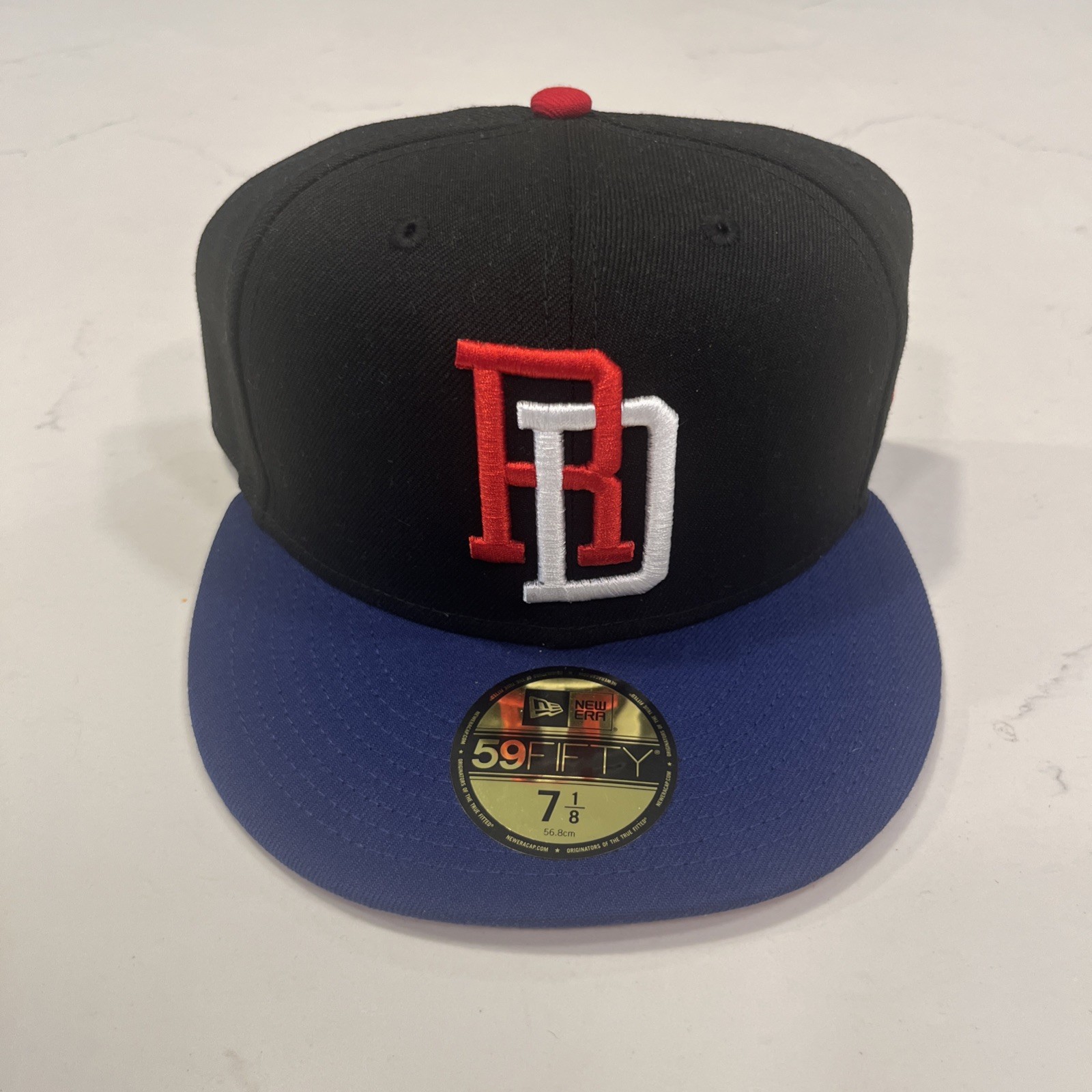 New Era Dominican Republic World Baseball Classic Hat Fitted 7 1/8 Black Blue