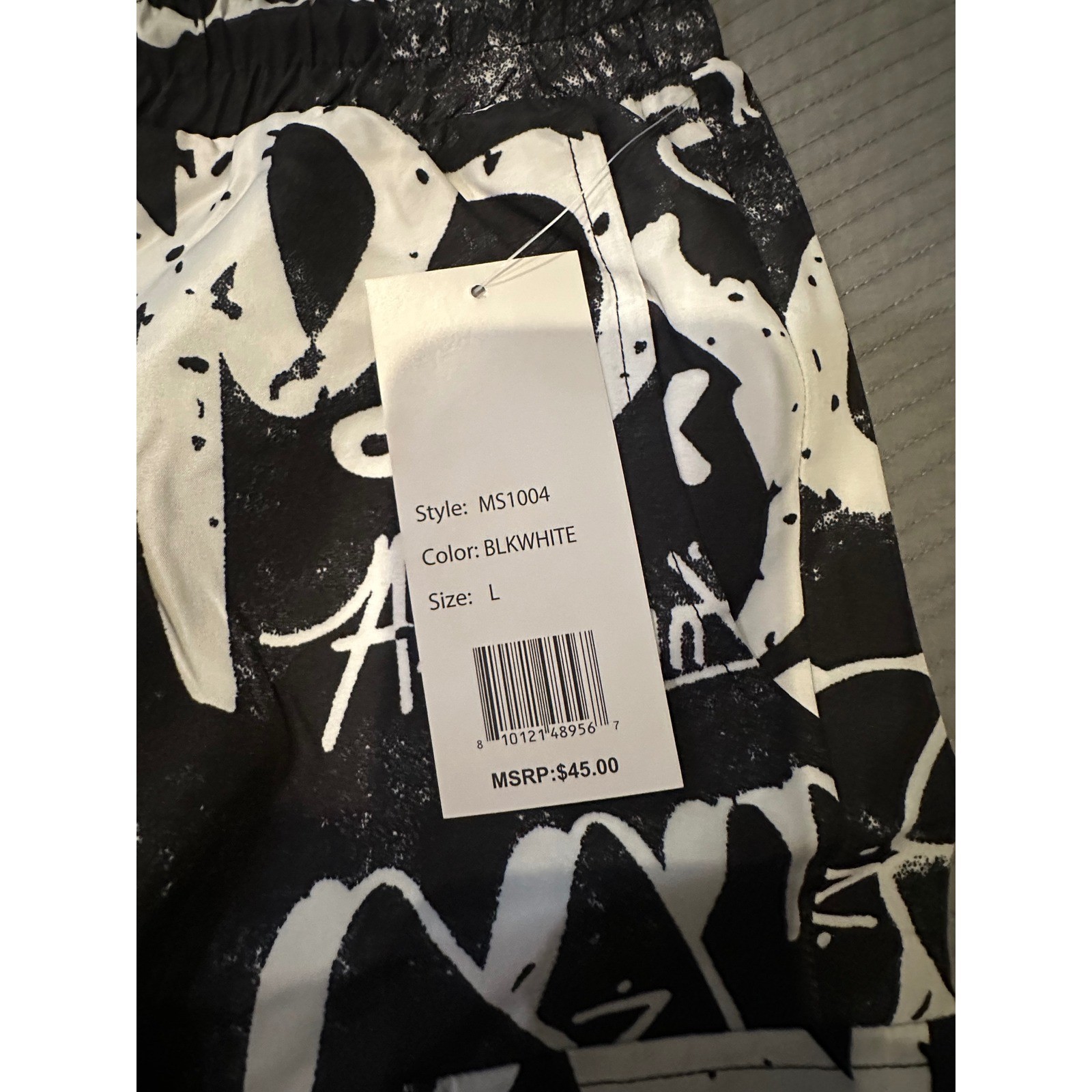 Centro Mens Graffiti Print Swim Trunks Black White Cargo Pocket MS1004 Large NWT