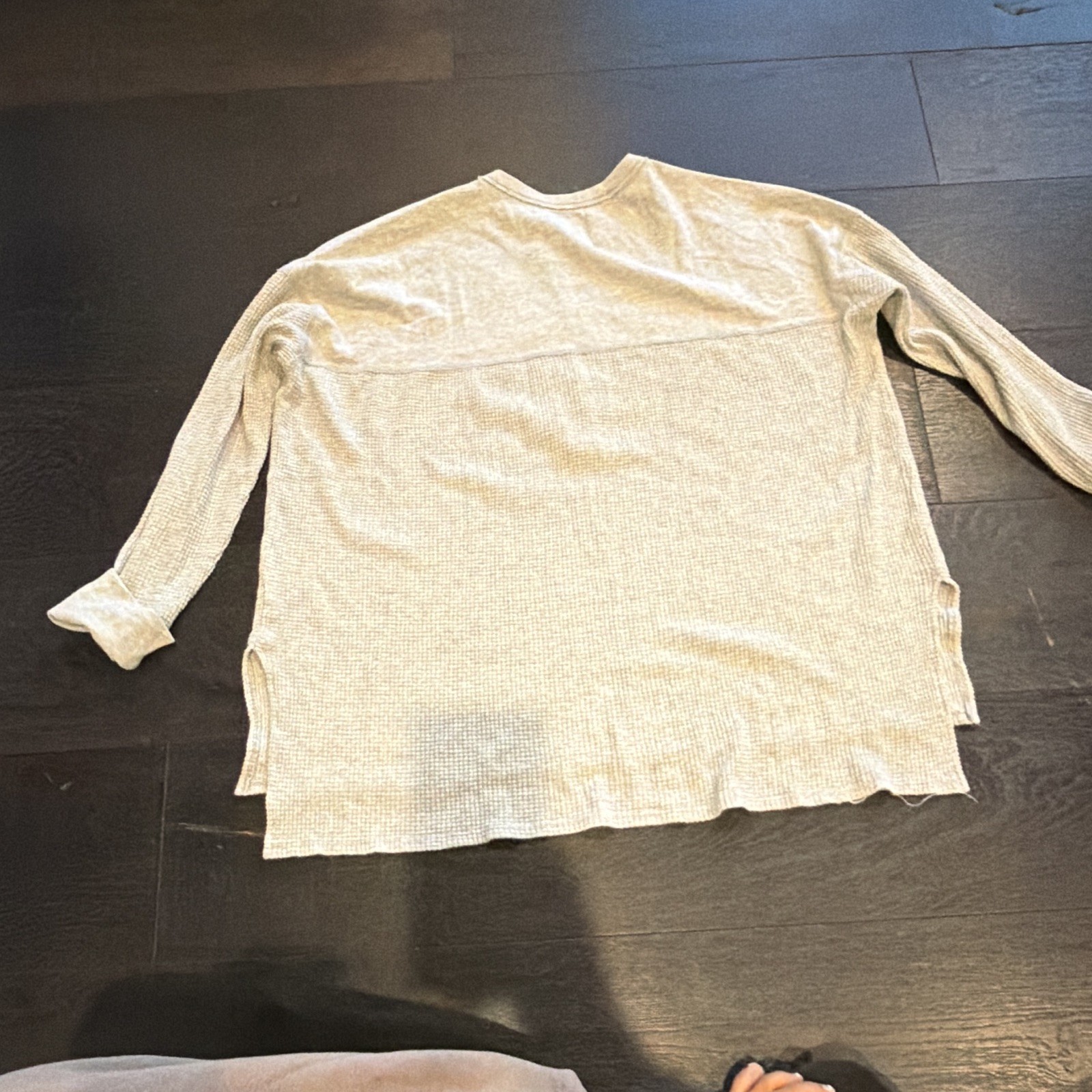 OFFLINE by Aerie Beige Solid Knit Henley Button Long Sleeve Top Regular M