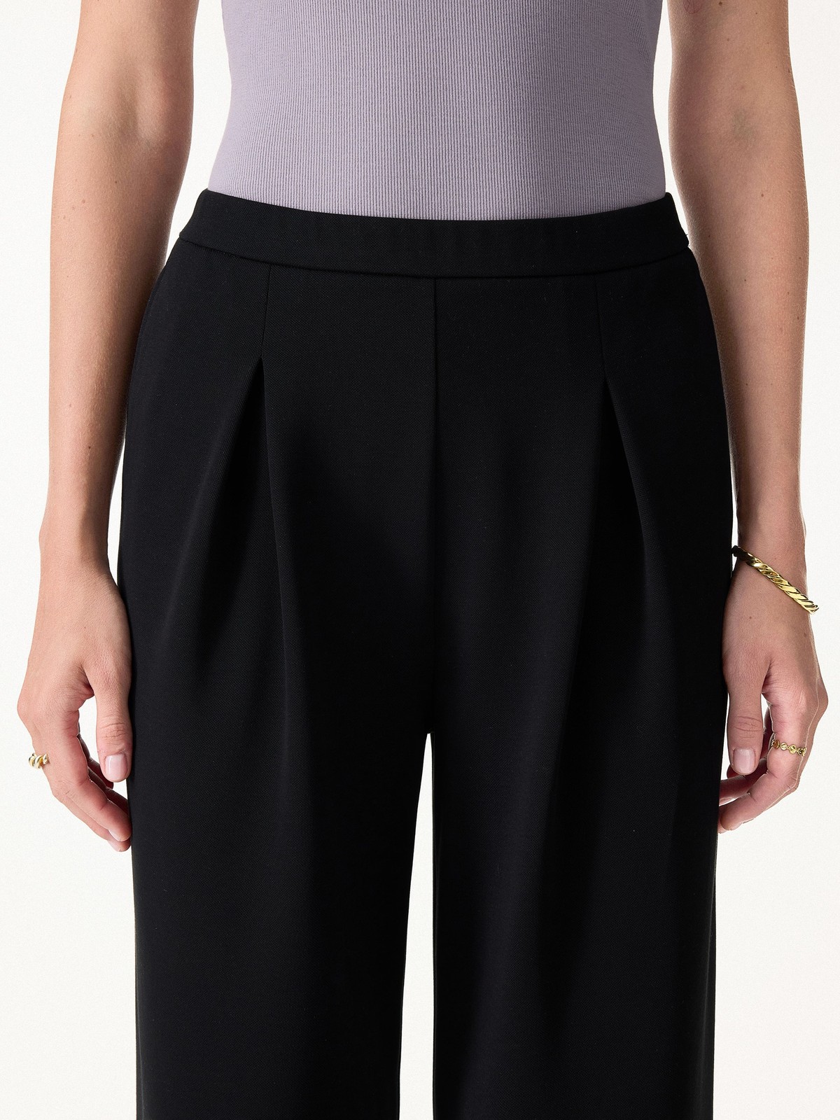 OGL Wrinkle Resistant Wide Leg Pleated Pants with Pockets