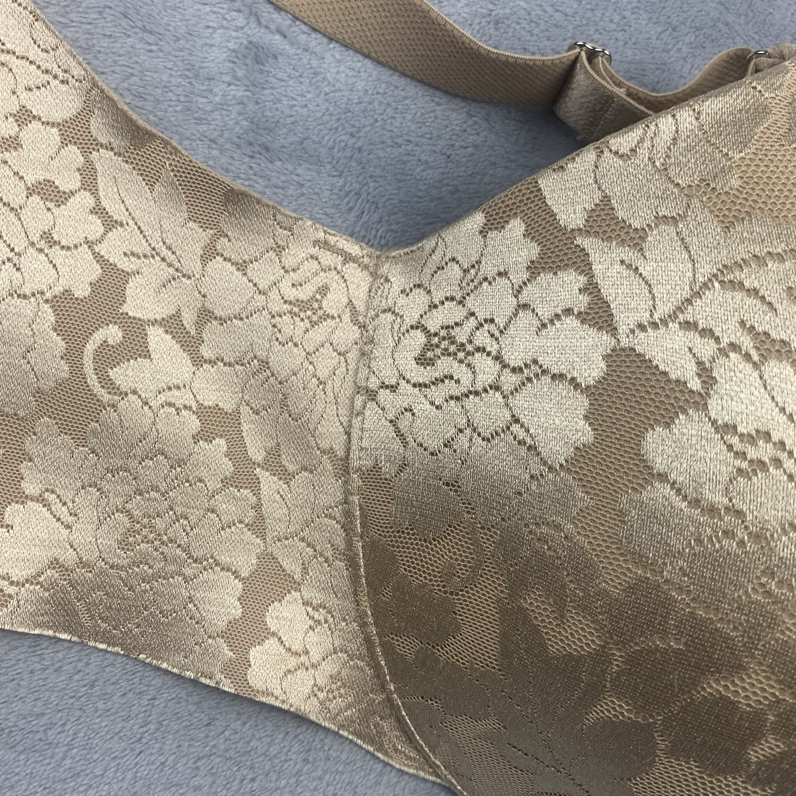 Soma Vanishing Back Full Coverage Bra Size 36G Front Closure Floral Lace Beige