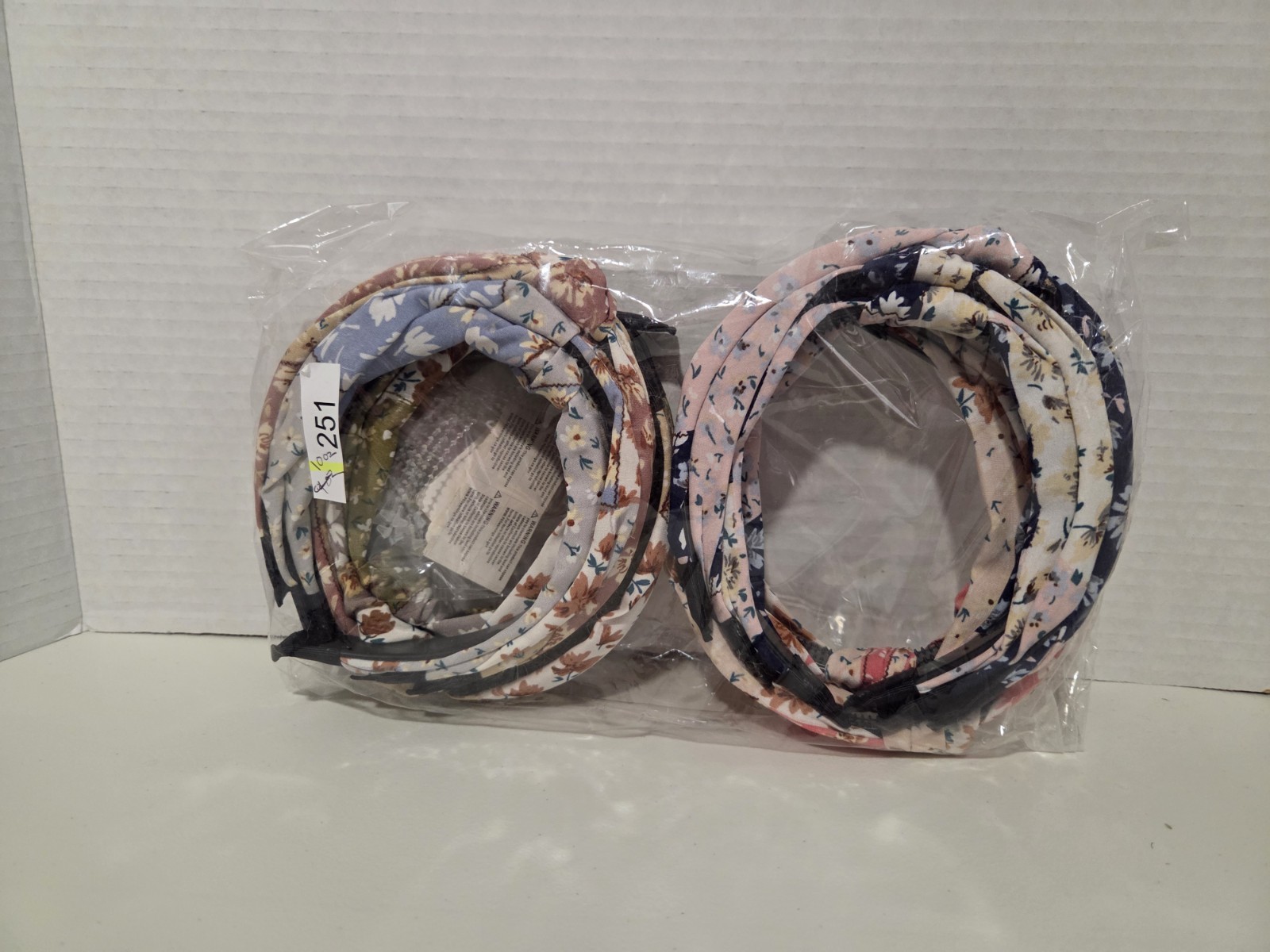 Mint Lot of 12 Multicolor Floral Knot Headbands, Fabric/Plastic Women
