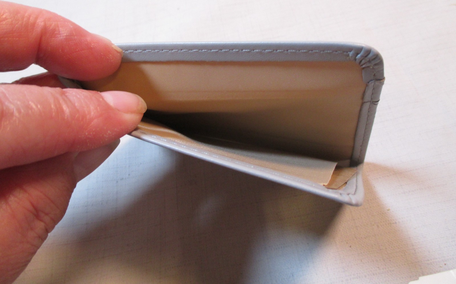 Buxton Gray Leather Card Case ID Coin Wallet Compact Wallet