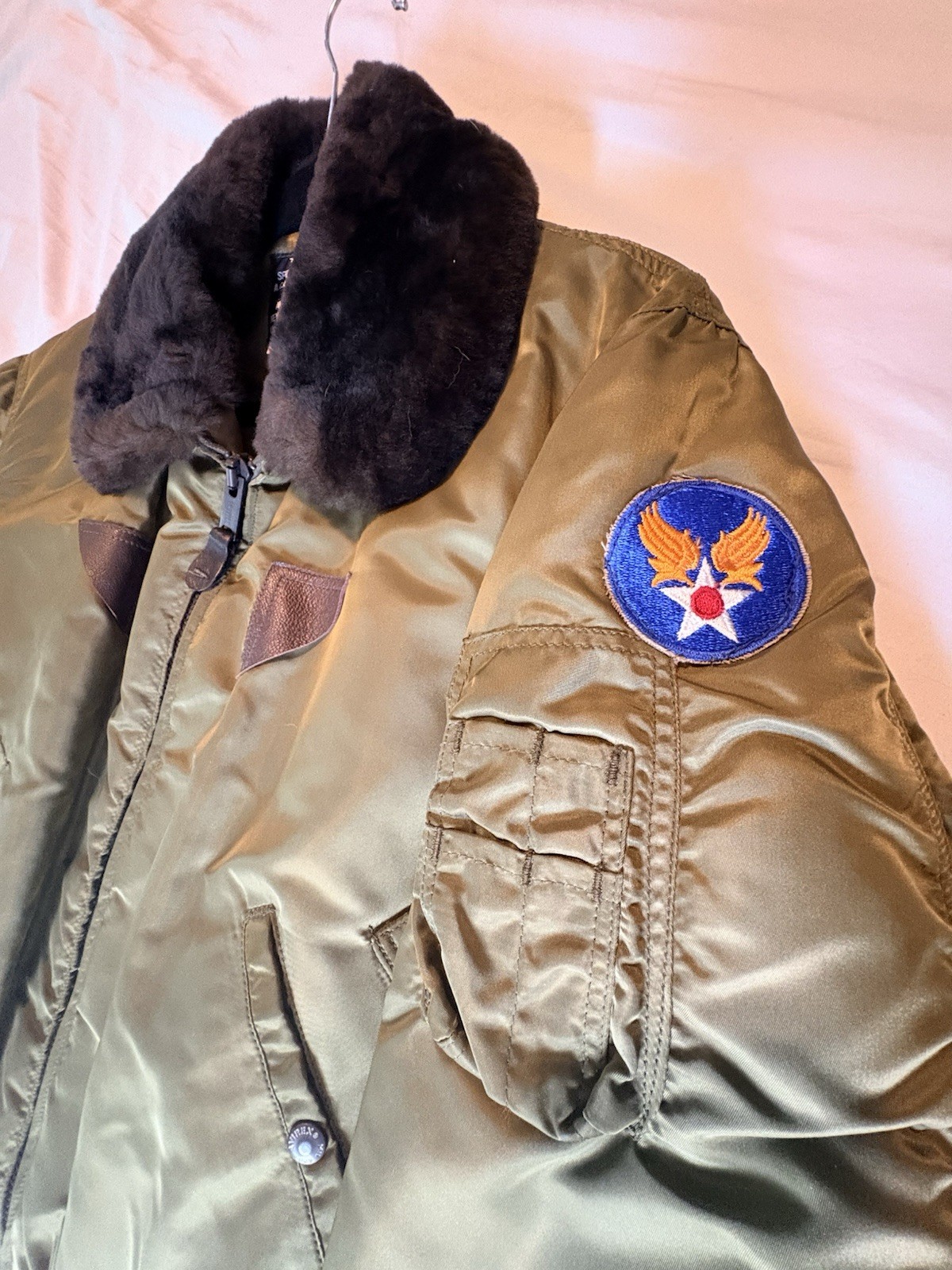 Avirex bomber jacket Size:L