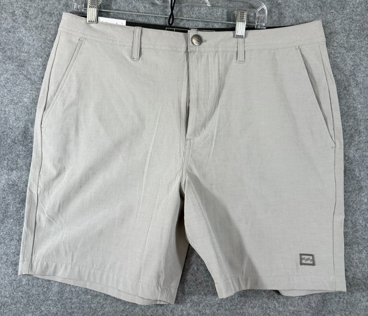 Billabong Hybrid Shorts Mens 36 Light Gray Flat Front Performance Stretch NWT