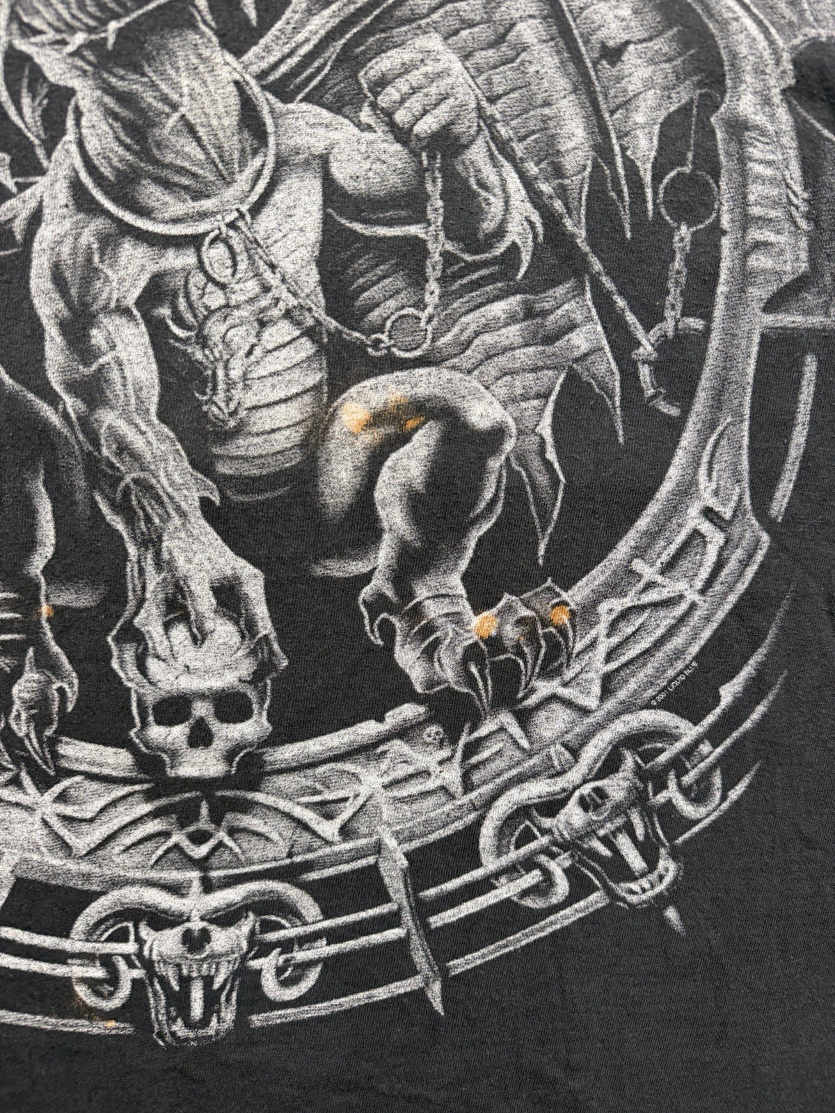 LIQUID BLUE 2001 XXL T-SHIRT DRAGON CATCHER BLACK SKULL TEE ALL OVER PRINT