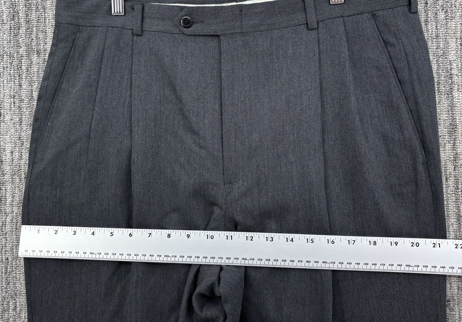 VTG Men’s Loose Relaxed Gray Pleated Cuffed Dress Pants 35×31 Talon Zipper