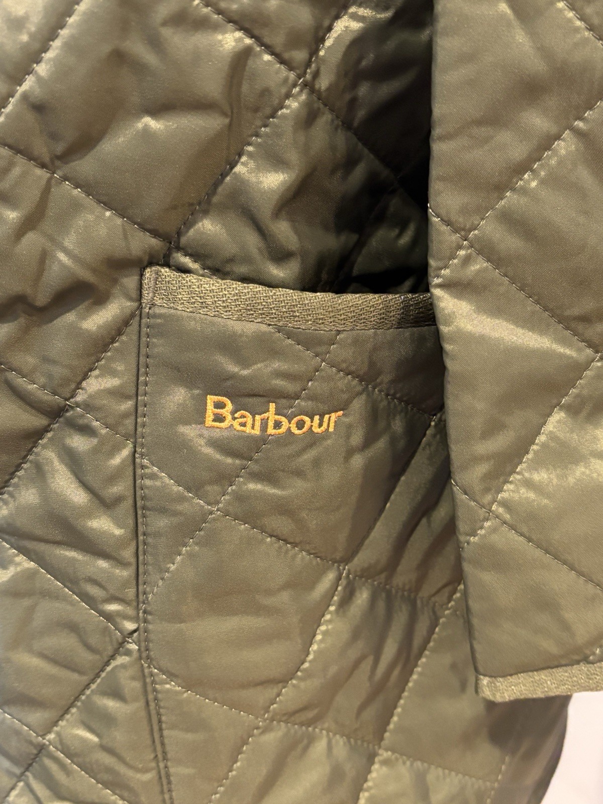 NWT Barbour Jacket Men’s S Green Liddesdale Quilted Olive Classic Corduroy Coat
