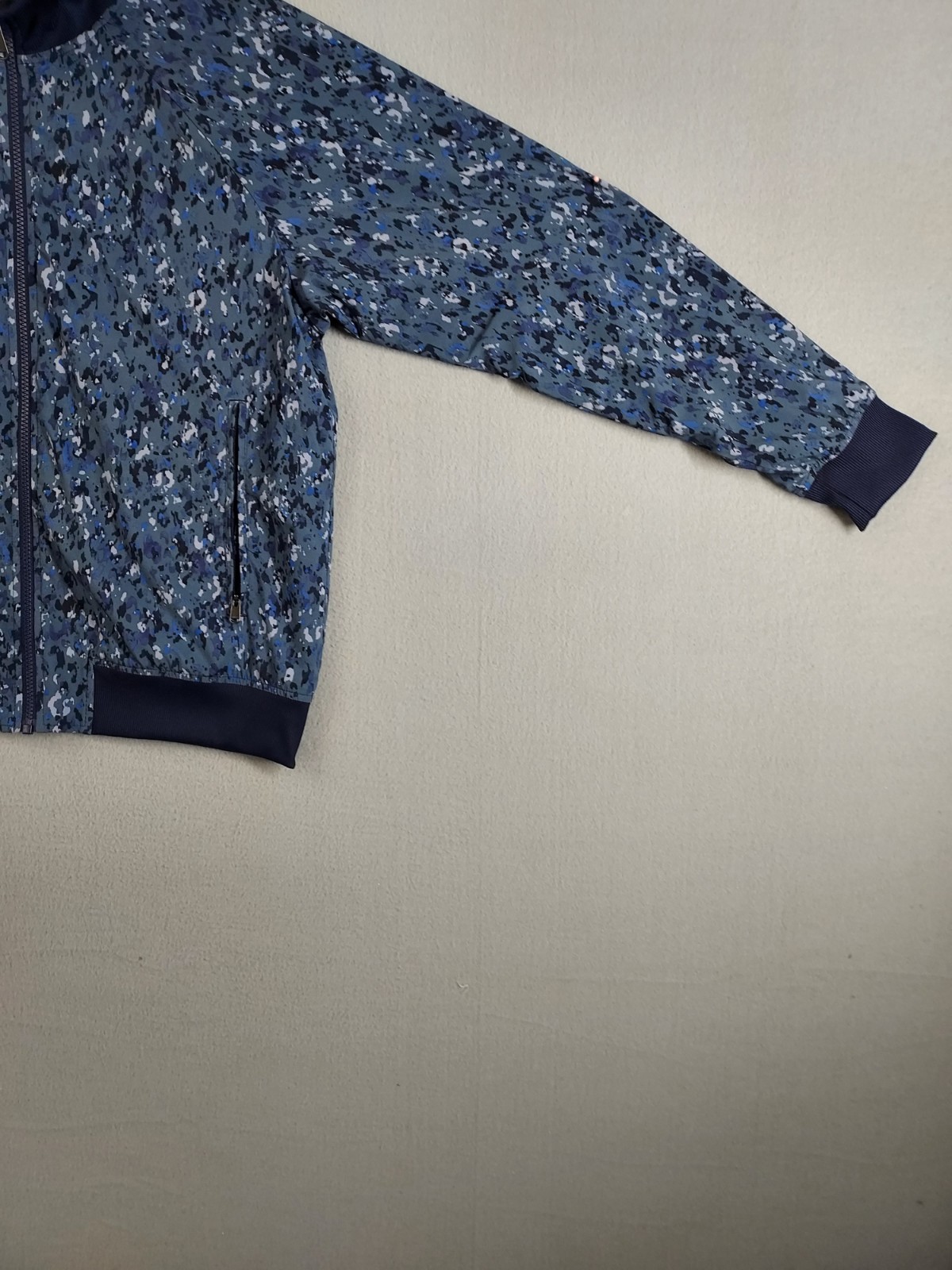 Athleta Women Bomber Jacket L Blue Cano Full Zip High Neck Pockets Outerwear