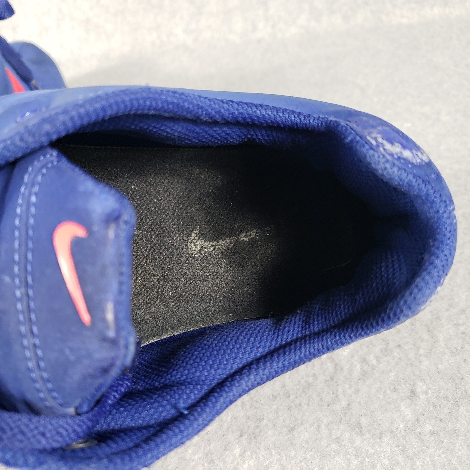 Nike Shox Blue Red Athletic Shoes Men’s Size 9.5 Running Sneakers Pre-Owned