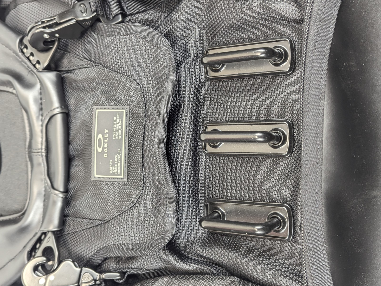 Oakley Kitchen Sink Backpack 34L Stealth Black Tactical Travel Riding