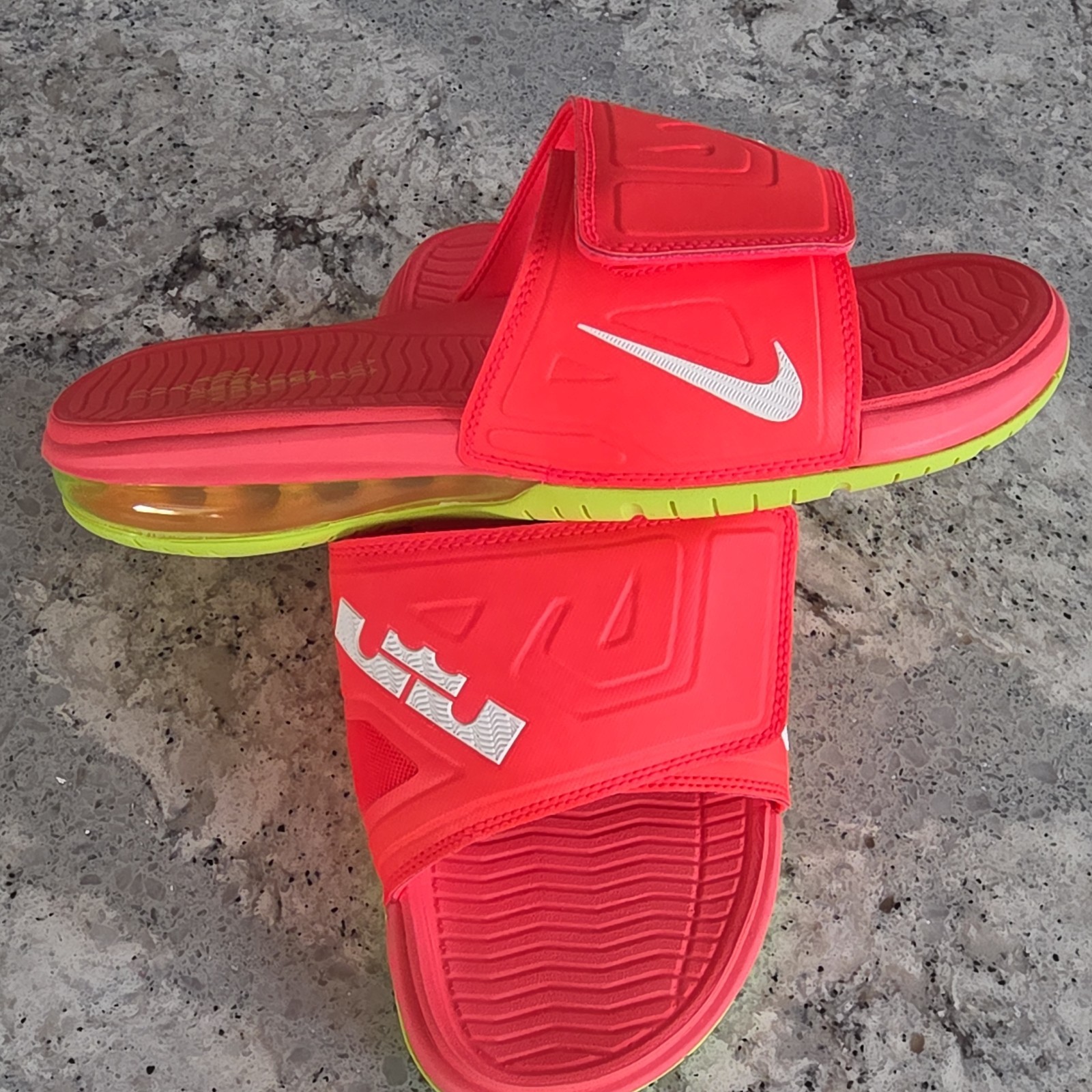 Vintage Nike LeBron James Air Max Slide Hyper Punch / Volt Cushion Men’s US 10