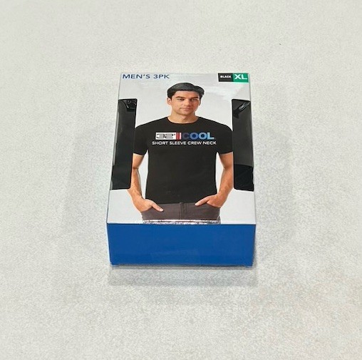 32 Degrees Cool Men’s 3 Pack Short Sleeve Crew Neck Shirt, Black, Size XL