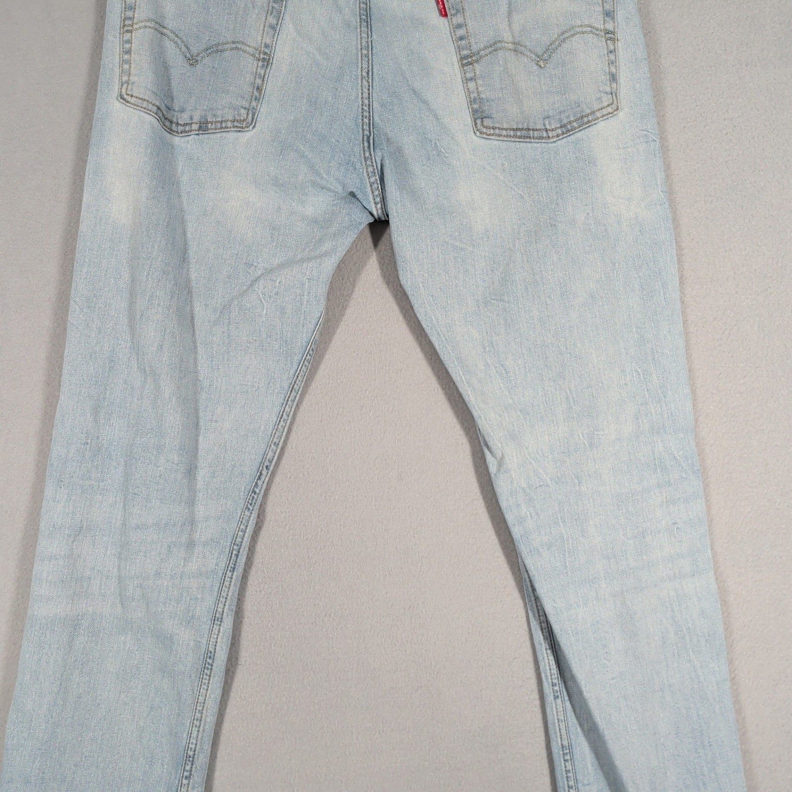 Levi’s 513 Jeans Mens 36×32 Light Wash Slim Straight Denim Casual Everyday Wear
