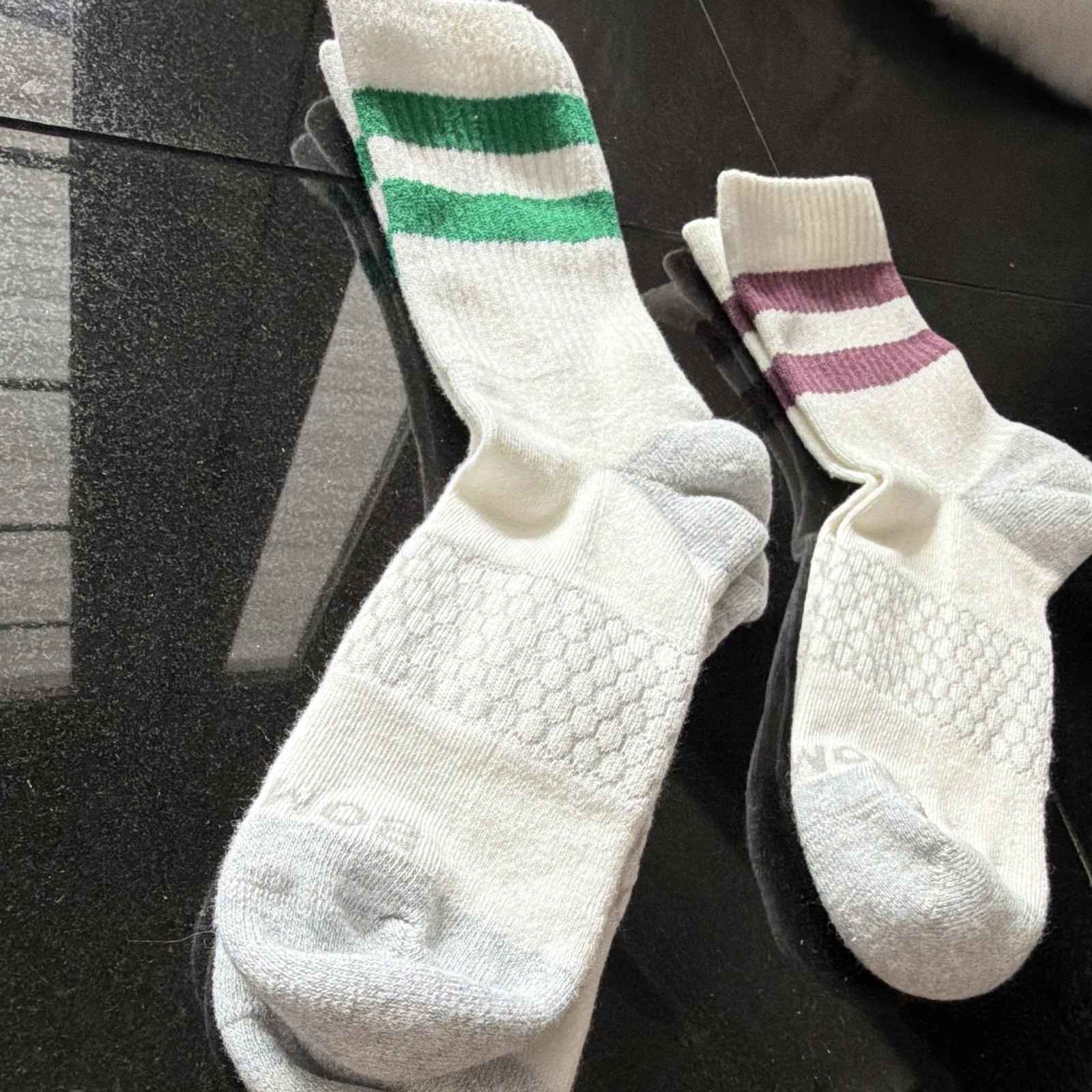 Bombas Unisex Compression Crew Socks Size S White Green Purple Striped 2 Pairs