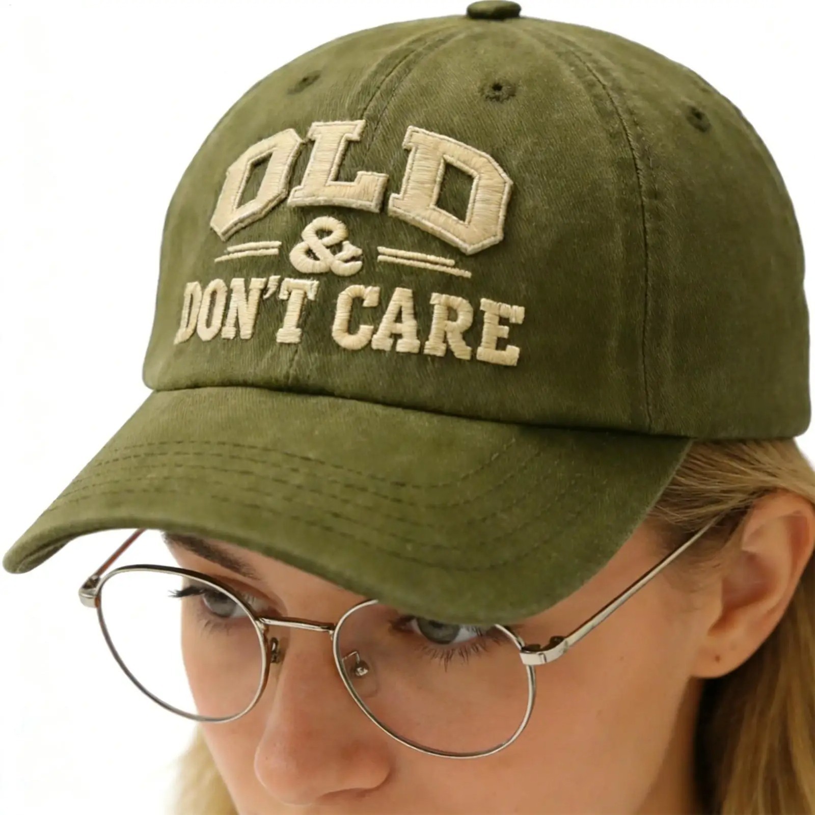 Old & Don’t Care Cap, Adjustable Retro Funny Embroidered Unisex Baseball Hat