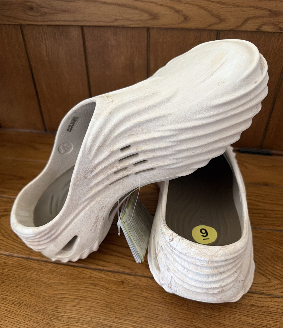 Crocs Echo Watercolor Marble Bone Tan Wave LiteRide Footbed Ultra Comfort W9 M7