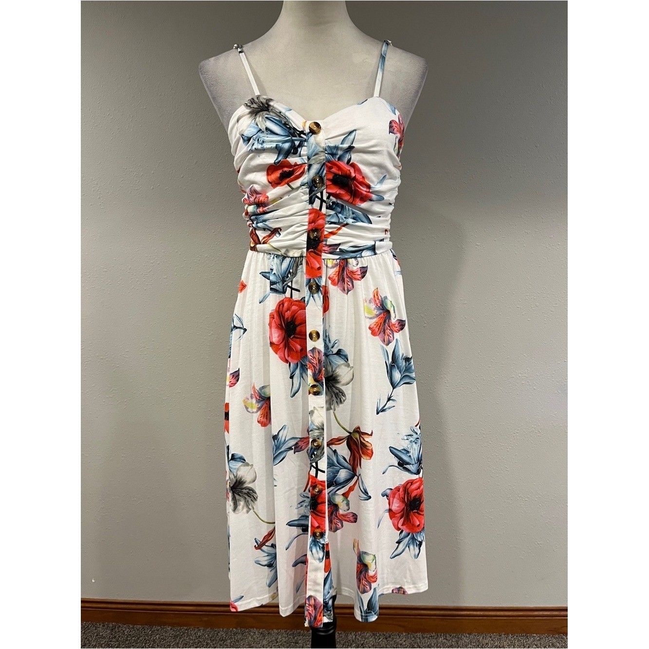 Floral fake Button-Front White midi Sundress size small