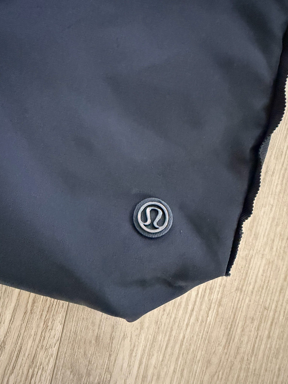 Lululemon Unisex Bring It Om Expandable Tote Bag, Black, Workout Gym