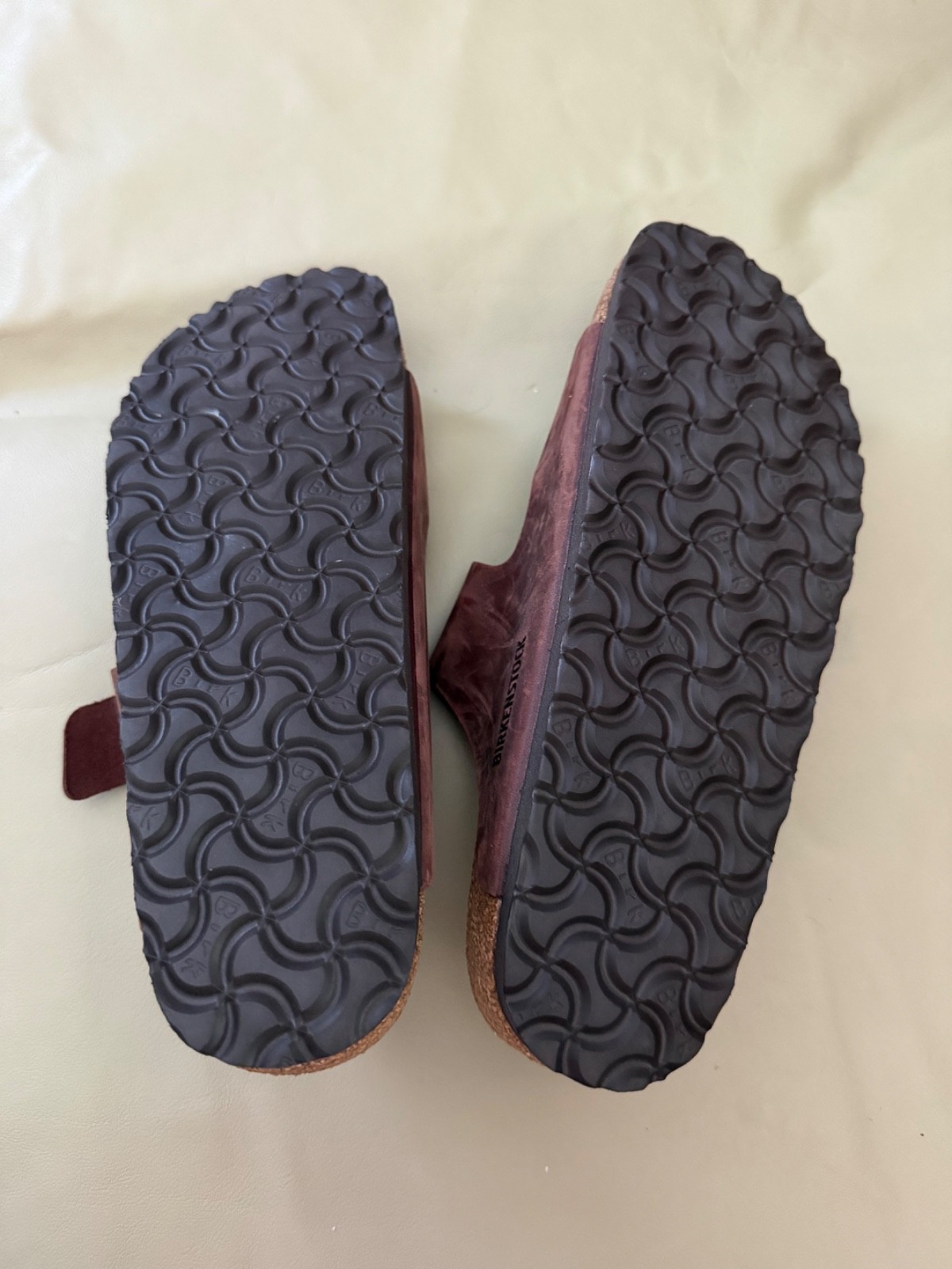 Birkenstock Arizona Classic Unisex Flat Leather Sandal Mocha (W9/M7) New