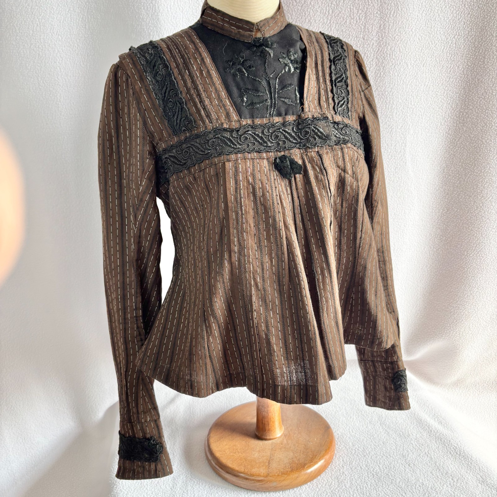 Vintage Hungarian Flared Boho Traditional Folk Blouse