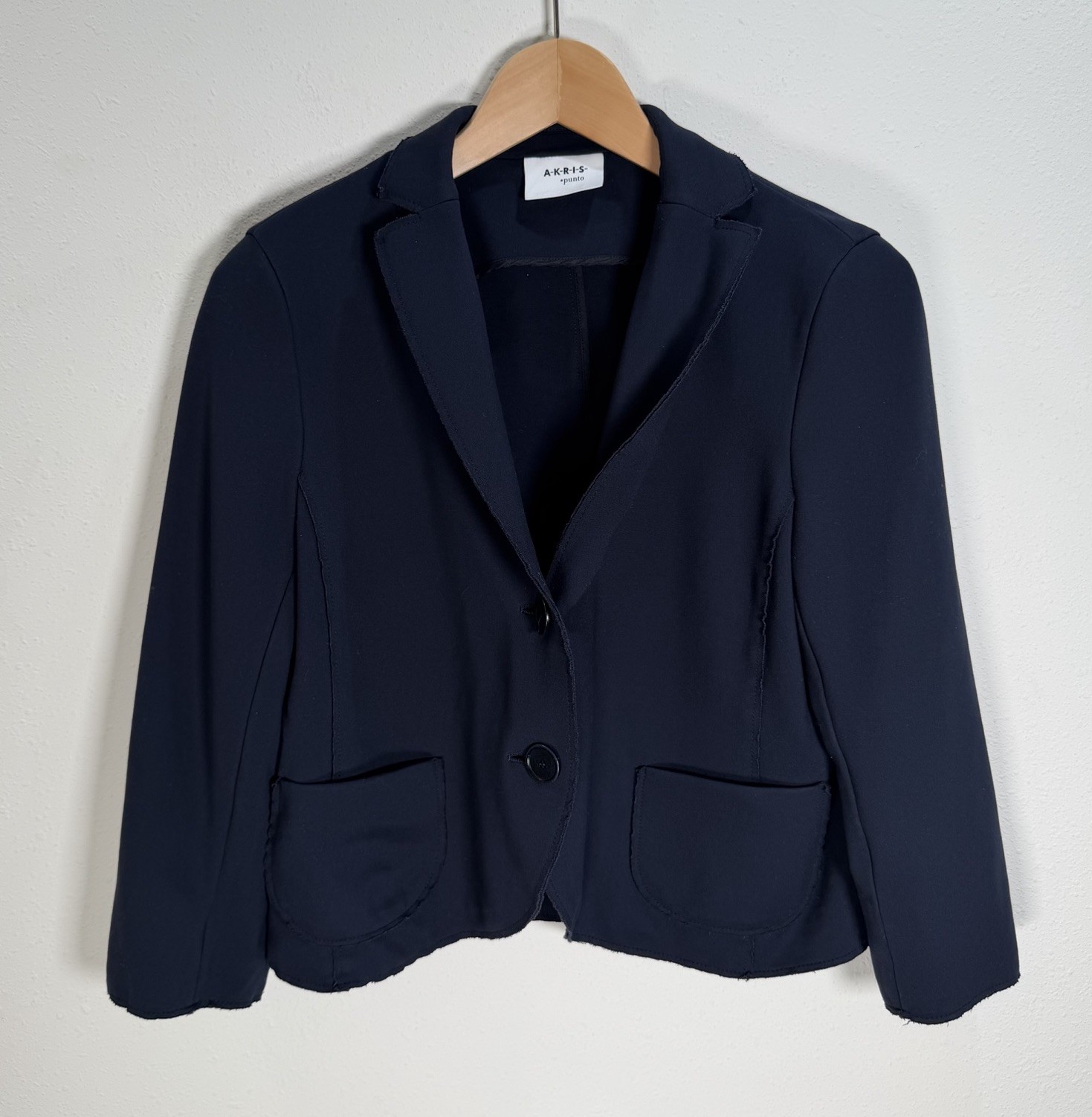 AKRIS Punto Blazer Womens Size 8 Navy Stretch Knit Jacket Raw Seams 3/4 Sleeve