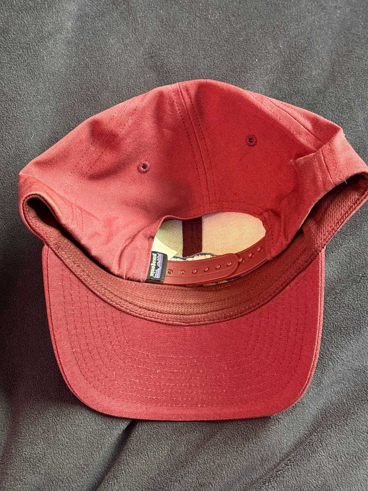 Patagonia Trucker Hat Snap Back Bear Heavan Roger That Logo 2015 Maroon White