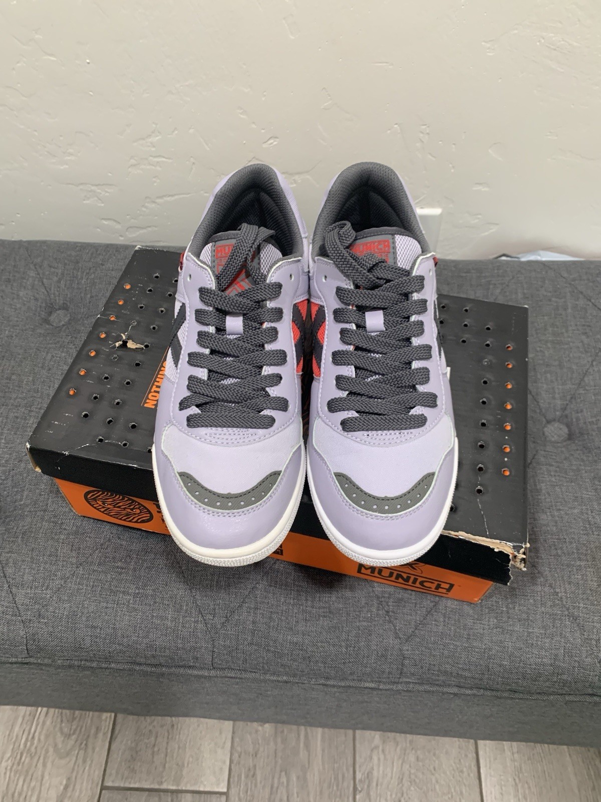 Munich Continental V2 4104050 Low Top Lace-Up Sneakers Purple Gray Red