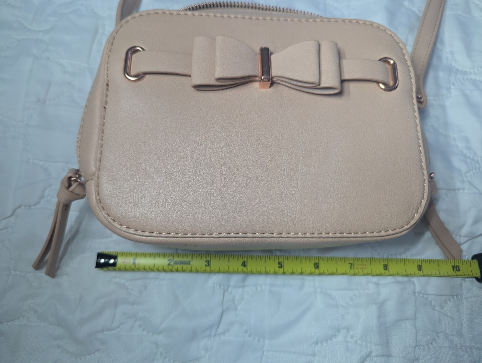 Charming Charlie Blush Nude Crossbody Camera Bag Bow Rose Gold Hardware