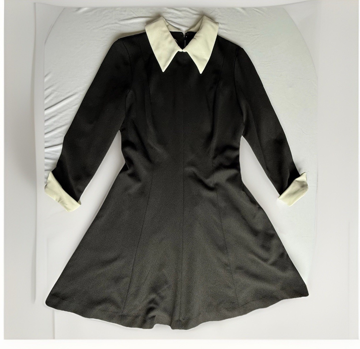 S Vintage 60s 70s Peter Pan Collar Dress Wednesday Addams Montgomery Wards Goth