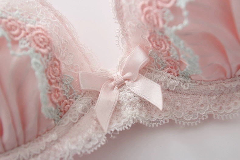 US-34B/JP-C75 Japanese Brand Cute Rose Embroidery Pink Bow Bra and Panty Set