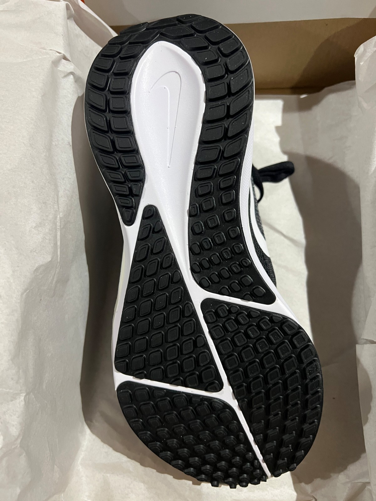 WMNS NIKE VOMERO 17 FB8502 001 SIZE 6~10
