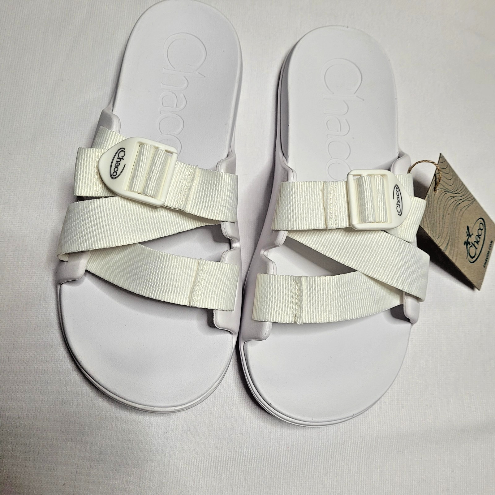 New!! Women’s Size US8 White Chaco Chillos Slide