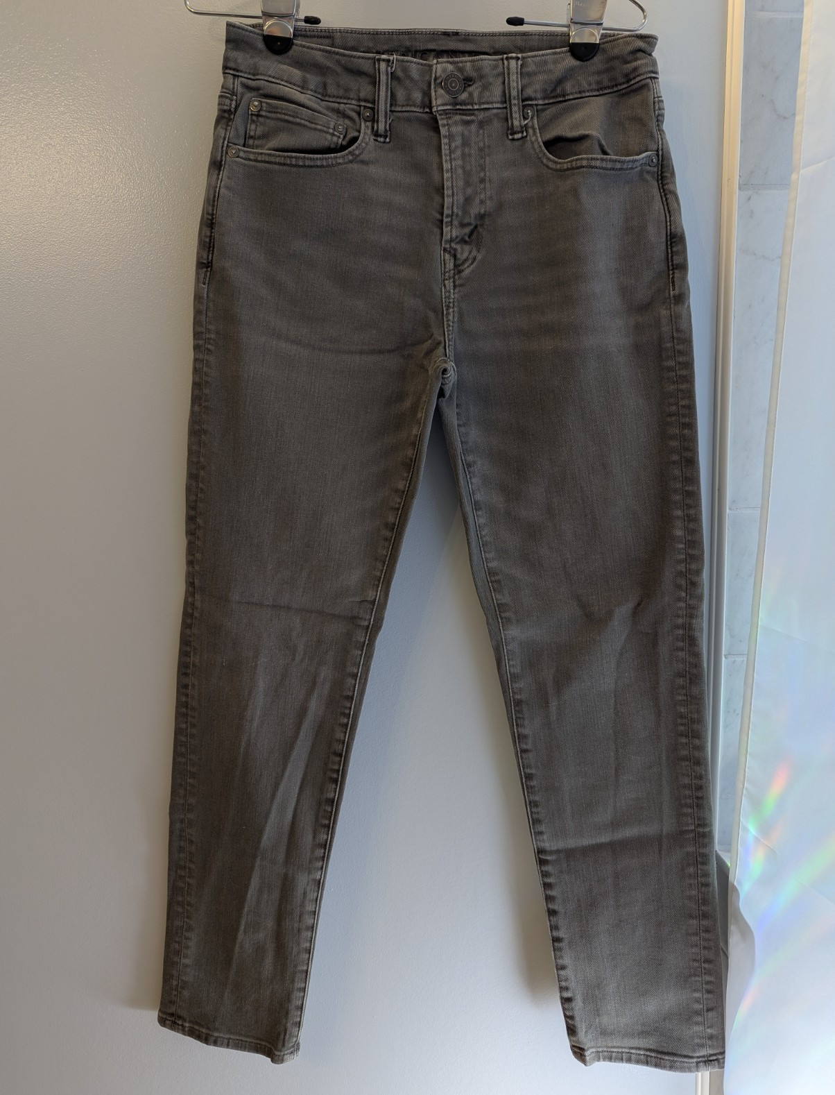 American Eagle Men’s Athletic Fit Gray Denim Jeans 5-Pocket
