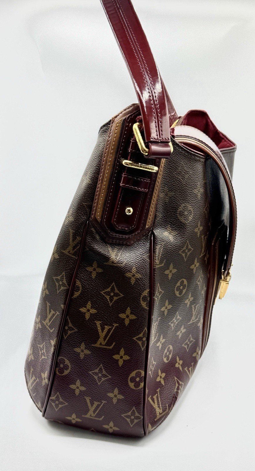 Authentic Louis Vuitton ARTSY Monogram Mirage Musette Brown M40249
