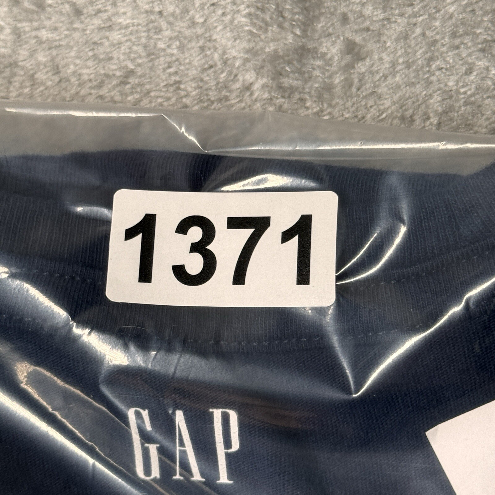 Gap Shirt Mens Medium Blue Cotton Standard Tee Basic Neutral Minimalist Casual