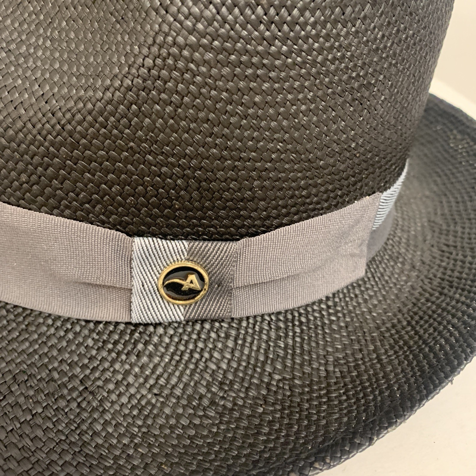 Genuine Panama Hat, 100% Toquilla Straw Handwoven in Ecuador, Fedora Black Small