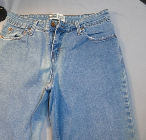 EUC SIGNATURE by LEVI STRAUSS & CO. COTTON BLEND DENIM BLUE JEANS PANTS 6 MED
