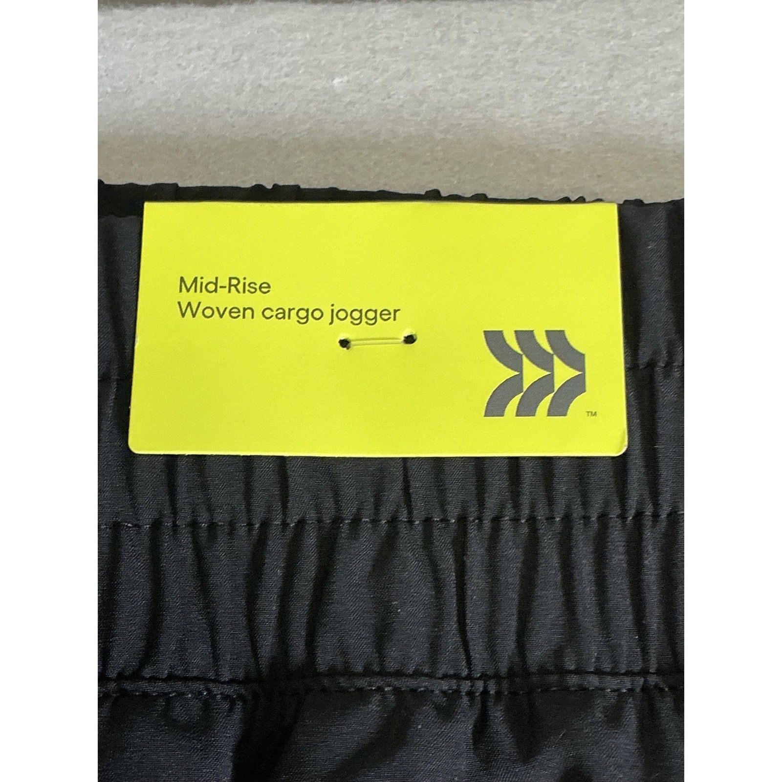 All In Motion Womens Medium Cargo Jogger Pants Black UPF 50+ Stretch NWT