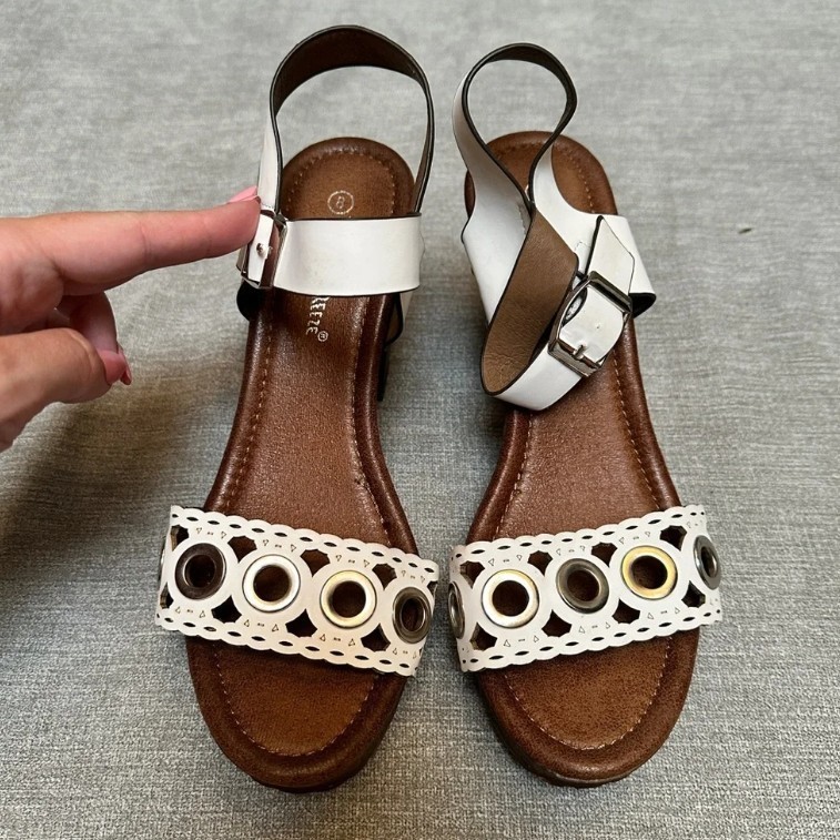 Nature Breeze White & Brown Sandals Sz 8 + *20% OFF if you buy 4 items I sell!*