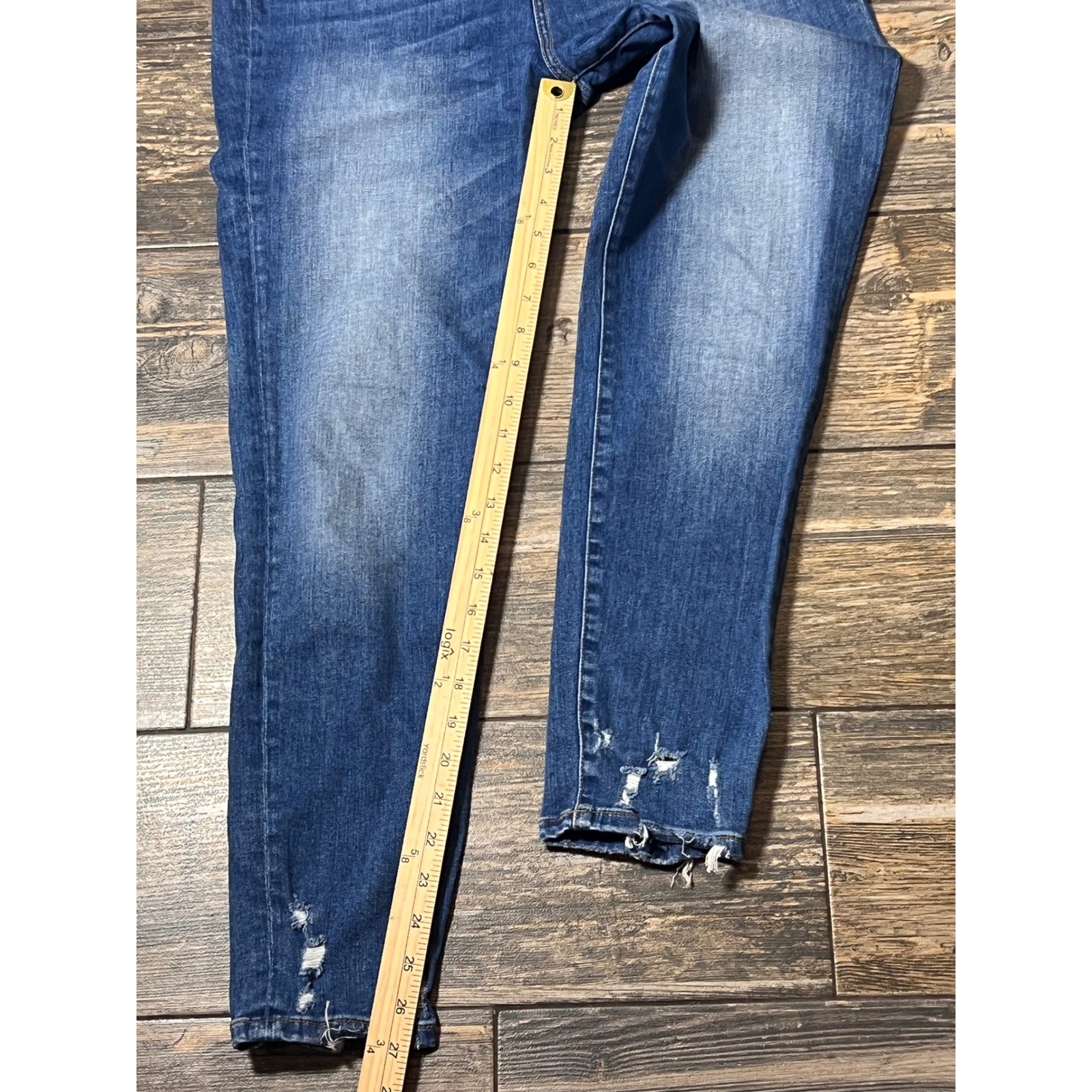 Bridge by GLY Ultra High Rise Ankle Skinny Jeans Distressed Blue Size 31 Fringe
