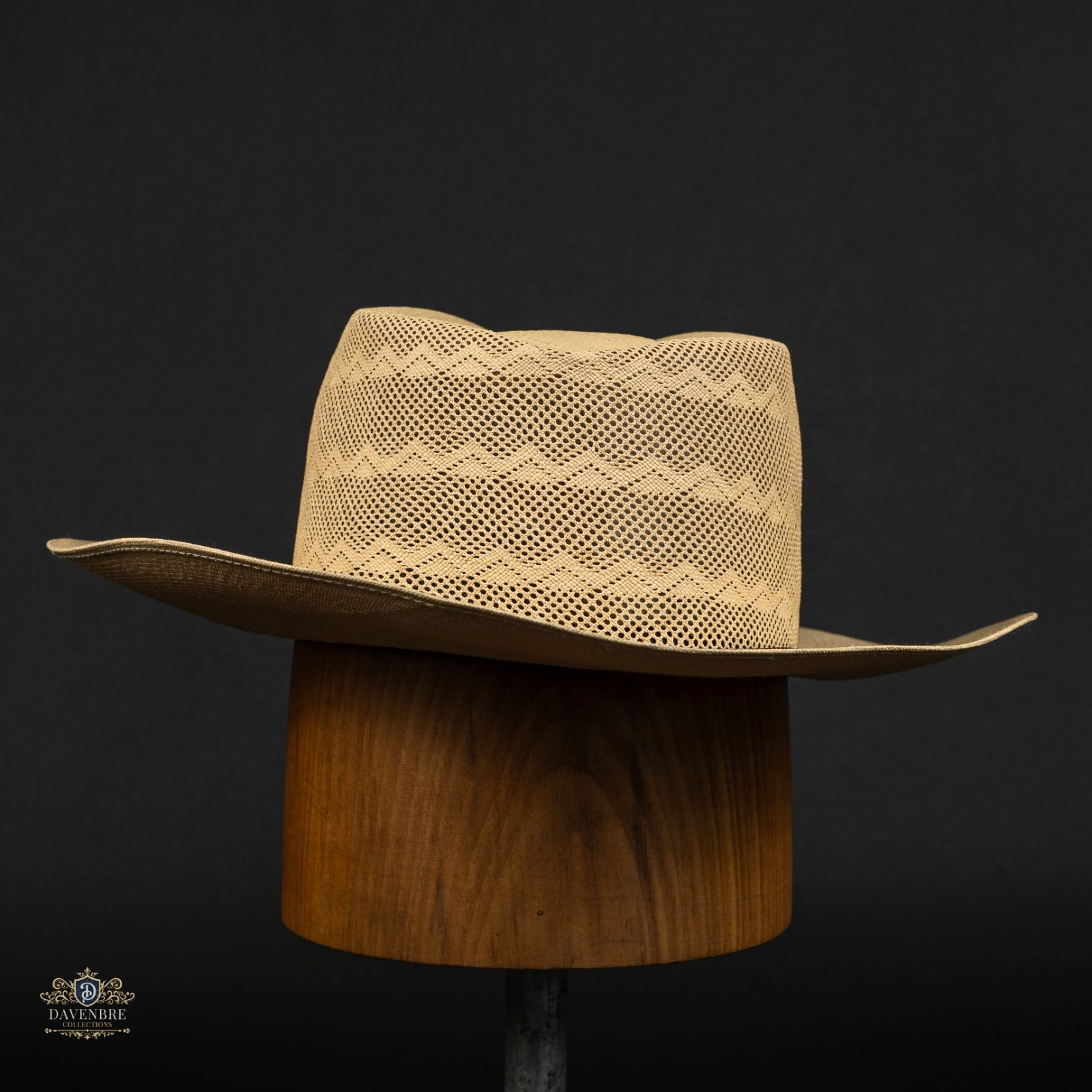Montecristi Custom Hat Works Three Point Semi-Calado Straw Panama Natural 7 3/8