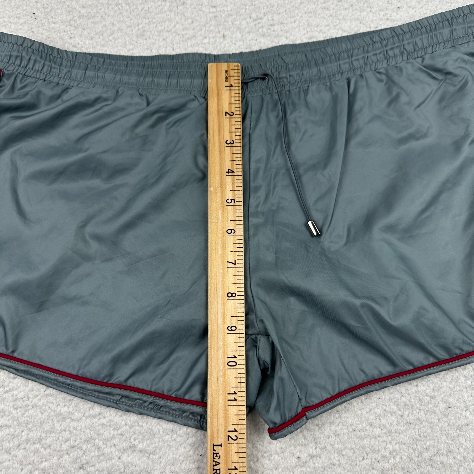 NWT Don Juan Demarco Costume Olimpo Grigio Sweat Shorts Mens Large Gray Logo