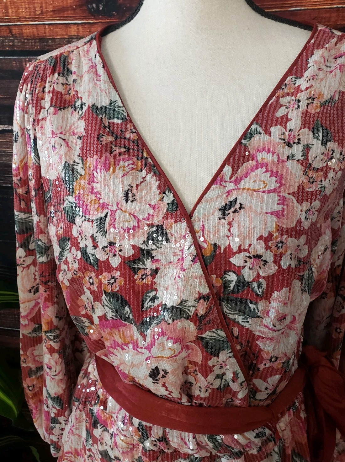 LC Lauren Conrad Plus Size 0X Sequin Puff Sleeve Wrap Top Blouse Belted Floral
