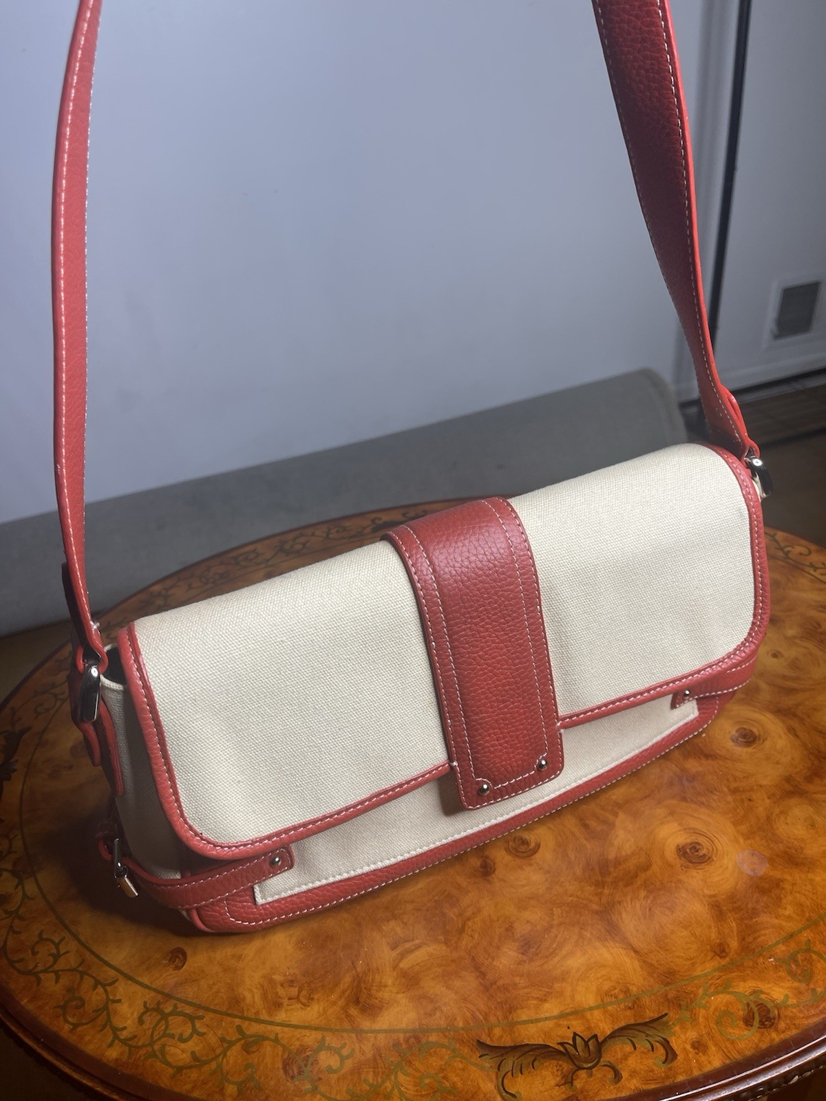 Tignanello Beige & Red Shoulder Bag, Buckle Accent, Magnetic Zip Closure