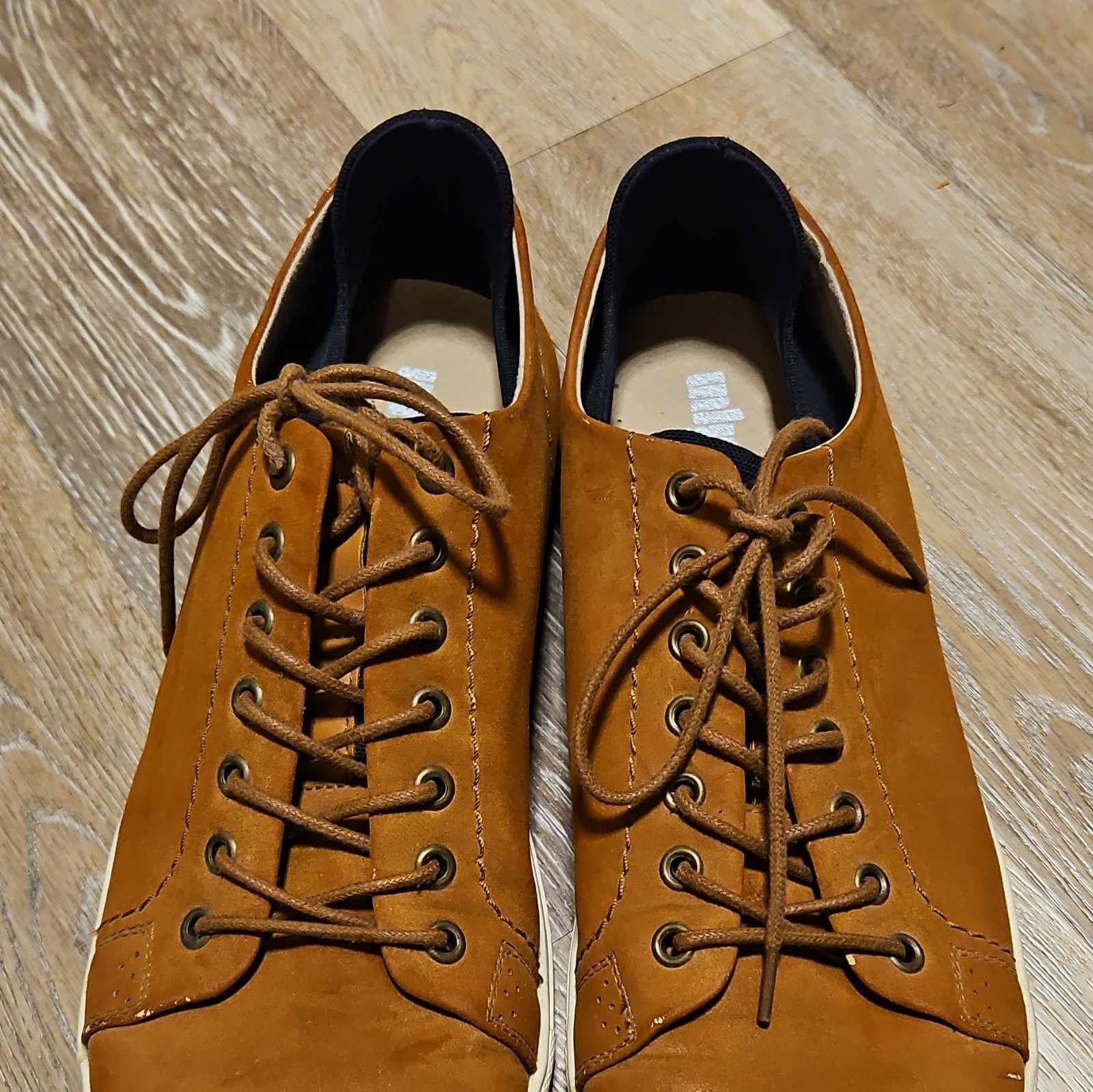Men’s Brown Lace-Up Casual Sneakers US 12 Round Toe Design 30241