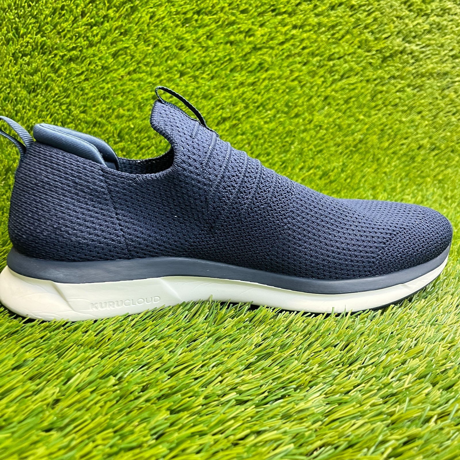 Kuru Atom Mens Size 8.5 Blue White Athletic Walking Slip On Shoes Sneakers