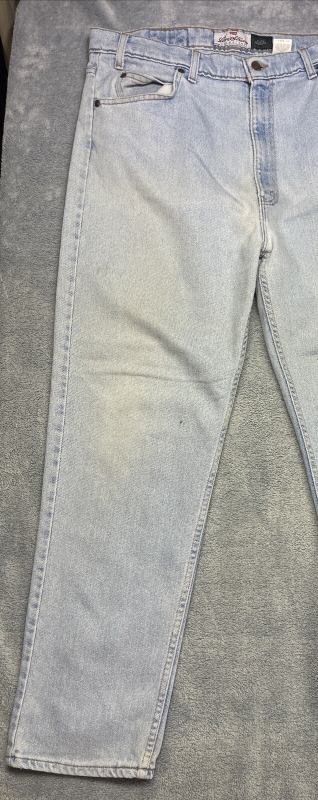 90’s Jeans Levi’s 540 Made in USA Brown Tab Light Wash Distressed Denim Sz 40X30