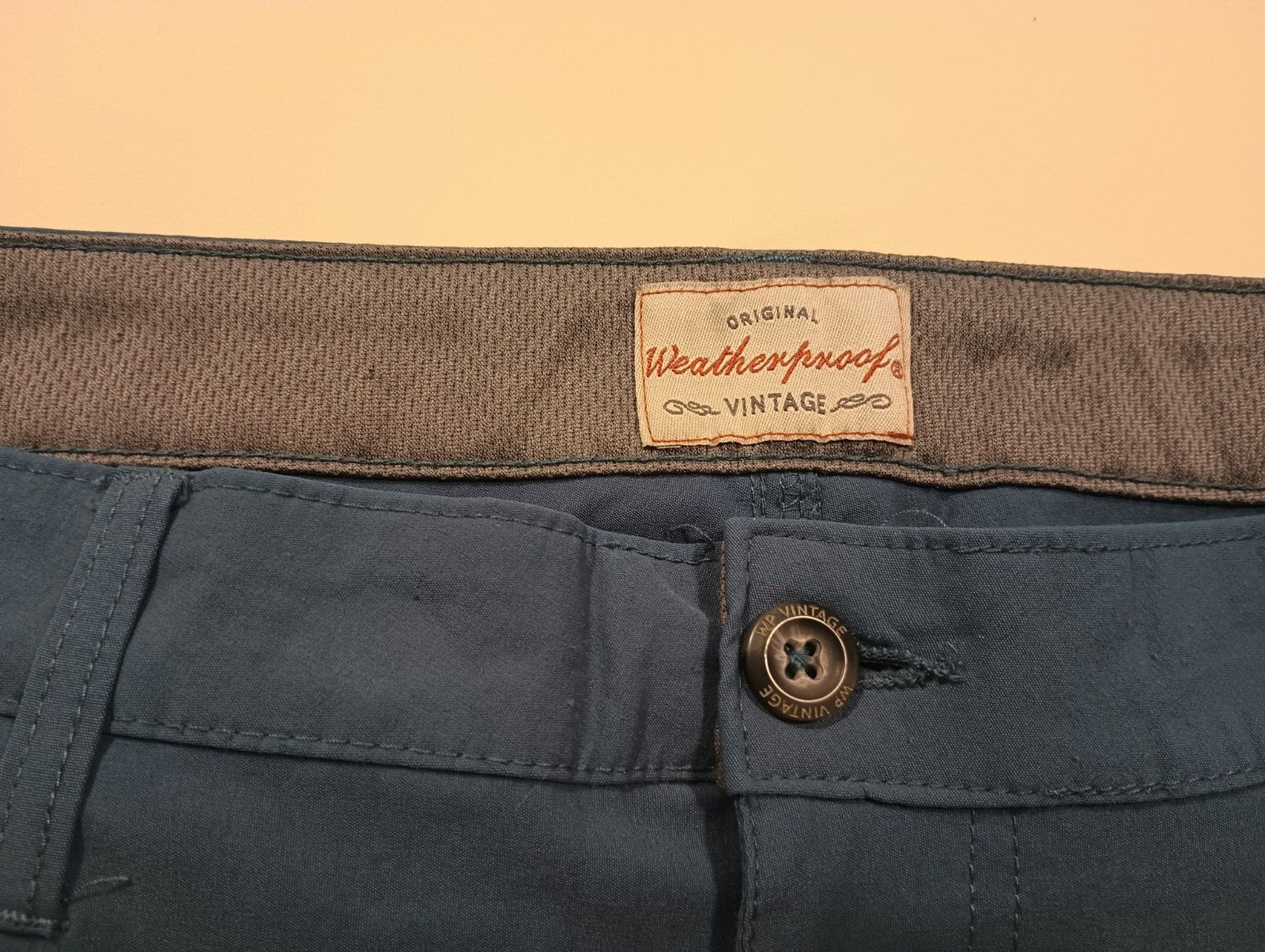 Weatherproof Vintage Regular Fit Hiking Shorts 40×10 Blue 95%Nylon/5%Spandex